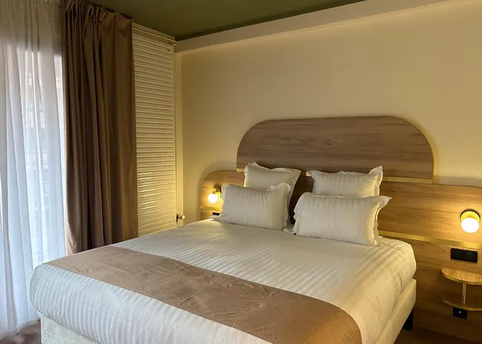 Hotel Chris\'tel