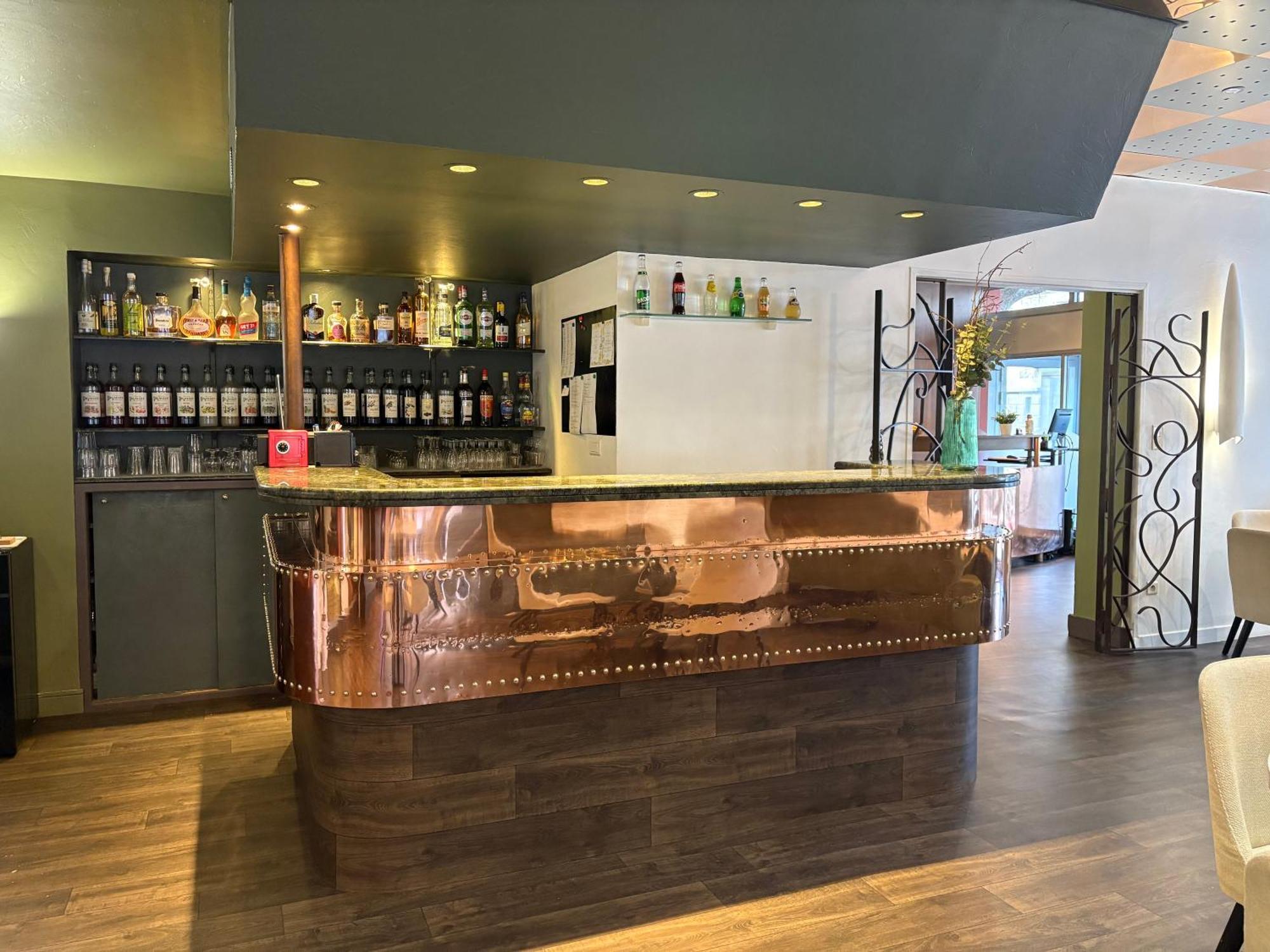 Cit'hotel Le Chris'tel Et Restaurant Hotel Le Puy-en-Velay
