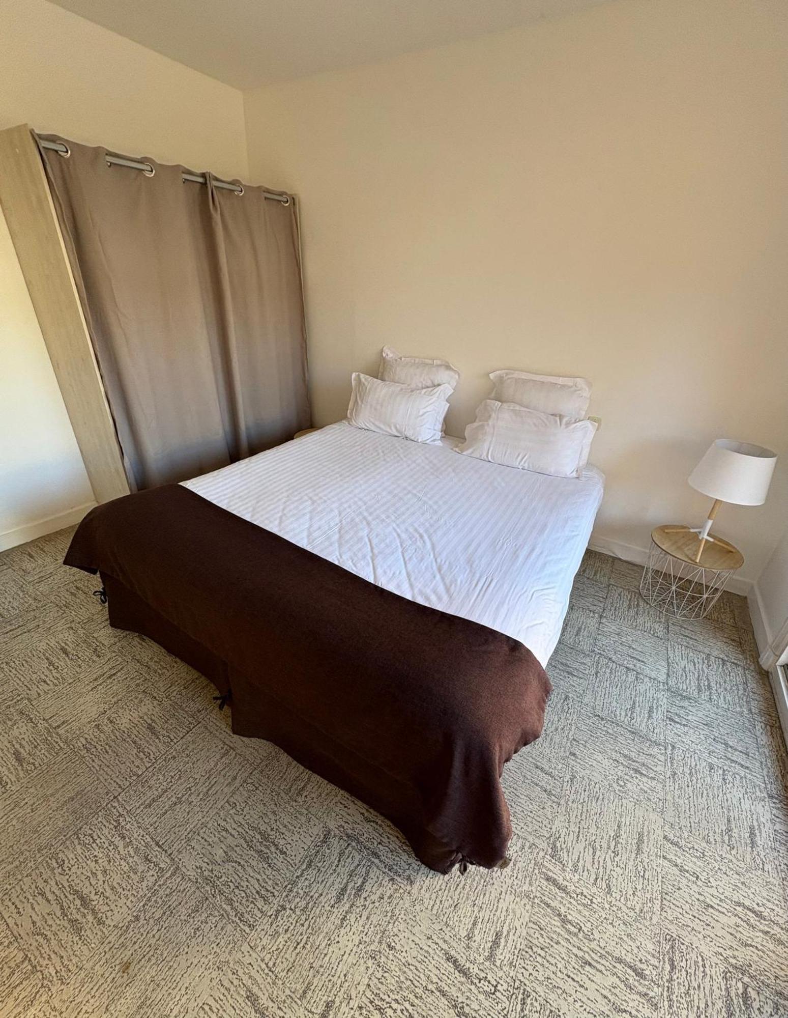 Cit'hotel Le Chris'tel Et Restaurant Hotel 3*