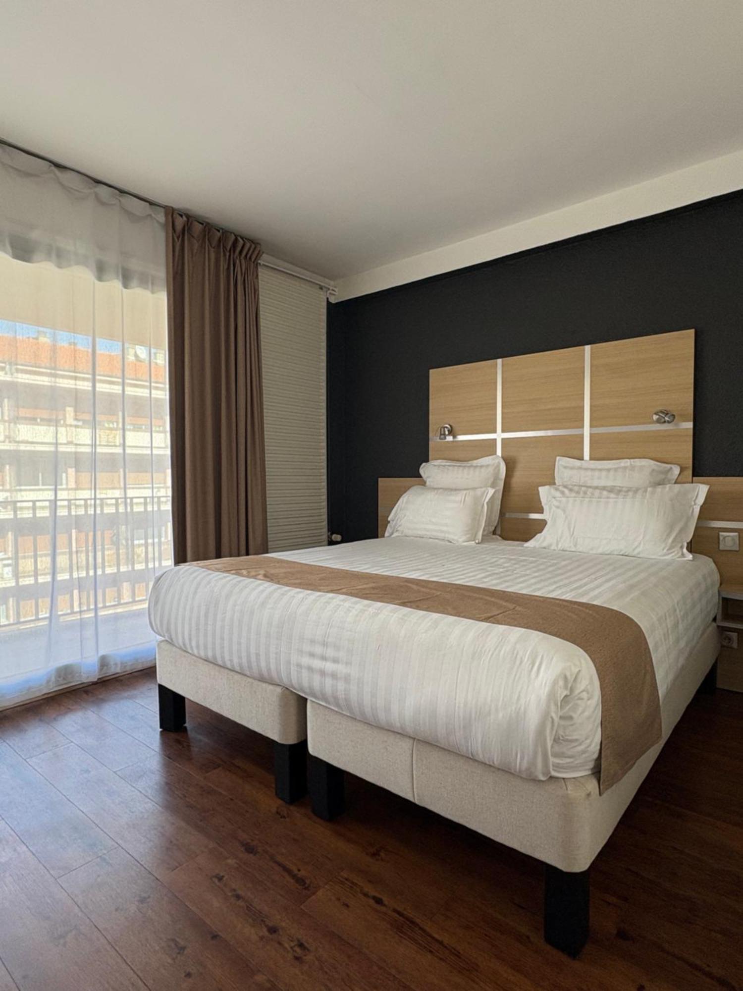 Chris'tel Hotel 3*
