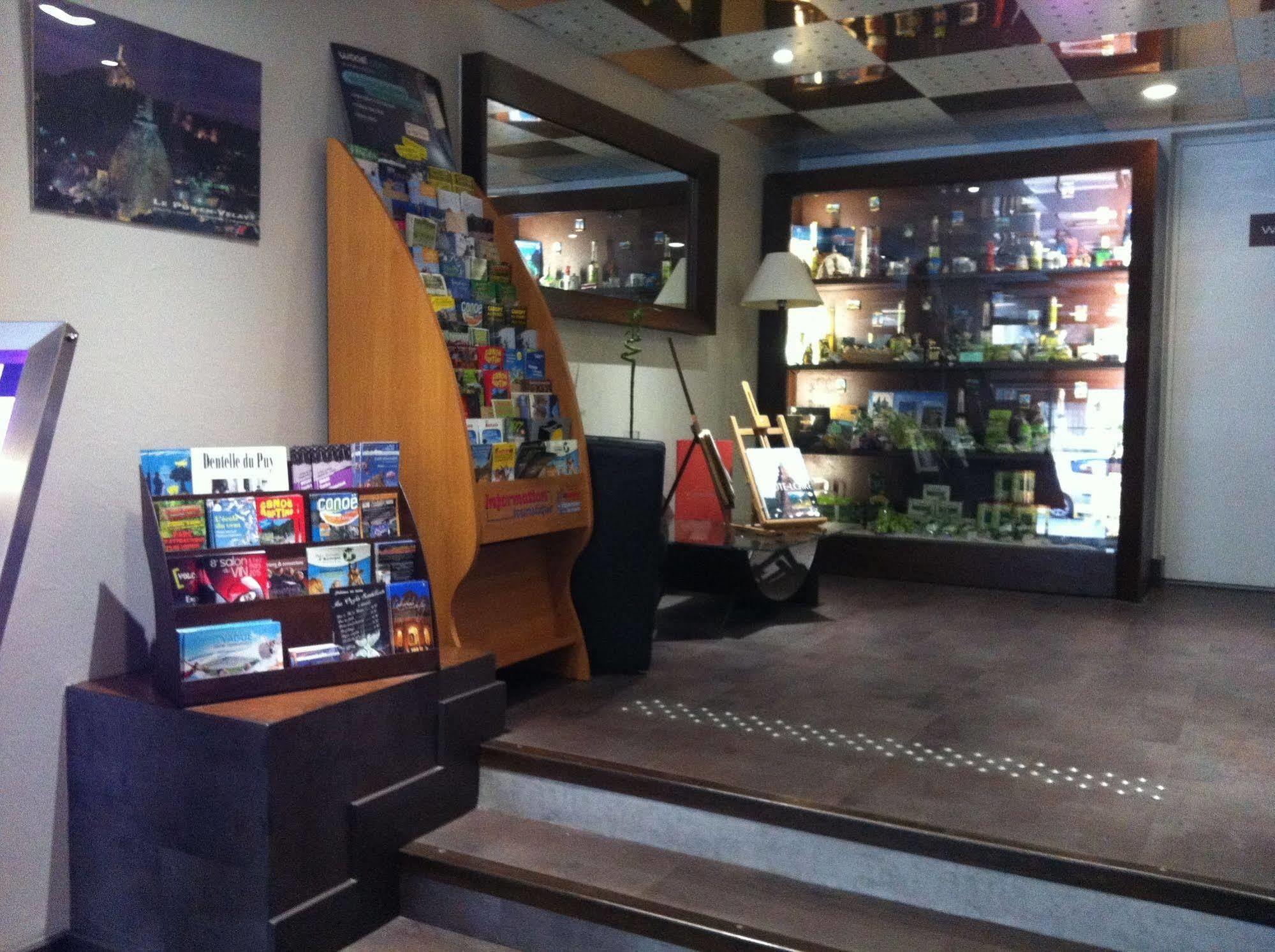 Cit'hotel Le Chris'tel Et Restaurant 3* Le Puy-en-Velay