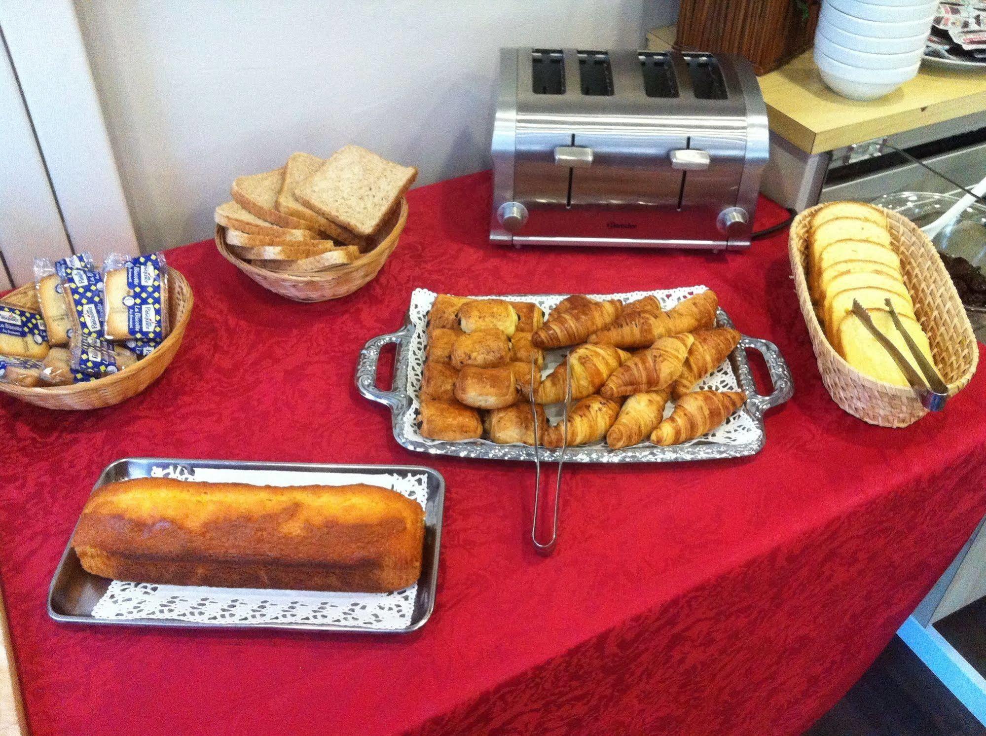 Cit'hotel Le Chris'tel Et Restaurant Le Puy-en-Velay